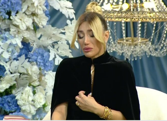 Röya efirdə ağladı: "Onun üçün həyatımı verərəm"