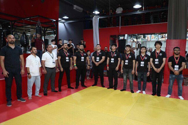 Silahlı Qüvvələr gününə həsr olunmuş Braziliya Ciu-Citsu üzrə Açıq Bakı turniri keçirildi.