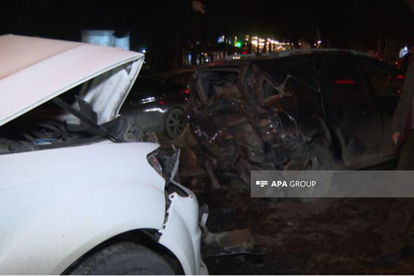 Bakıda zəncirvari qəzada üç avtomobil toqquşub - FOTO