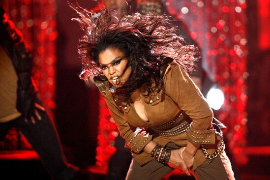 Notbukları xarab edən mahnının adı açıqlandı