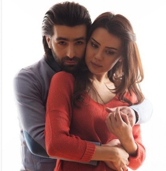 Oksana keçmiş həyat yoldaşı Elşadla olan bu fotosu REKORD QIRIR - +18