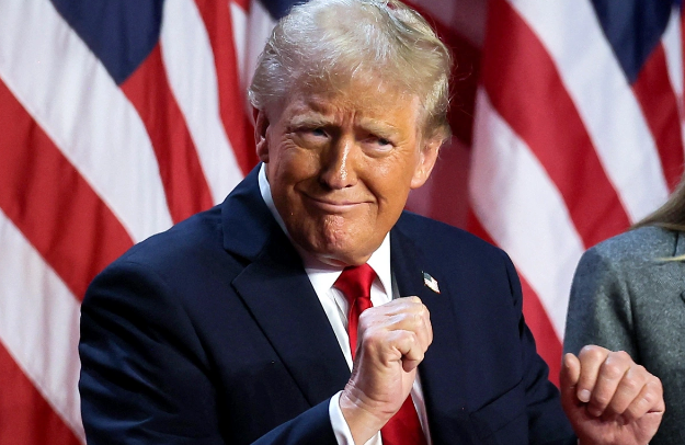 Trampın dövlət xərclərinin azaldılmasına dair qanun layihəsi səsvermədən keçib