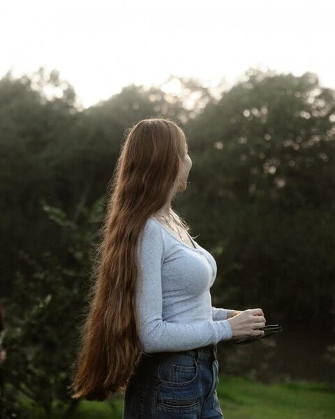 Arzu Əliyeva Lənkərandan fotolar paylaşdı