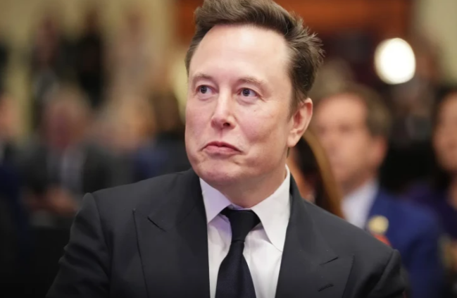 Maskdan gözlənilməz qərar - Qayıdır