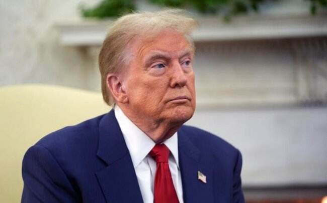 Tramp Epşteyn işinin fayllarının Konqresə təhvil verməsini dəstəkləyib