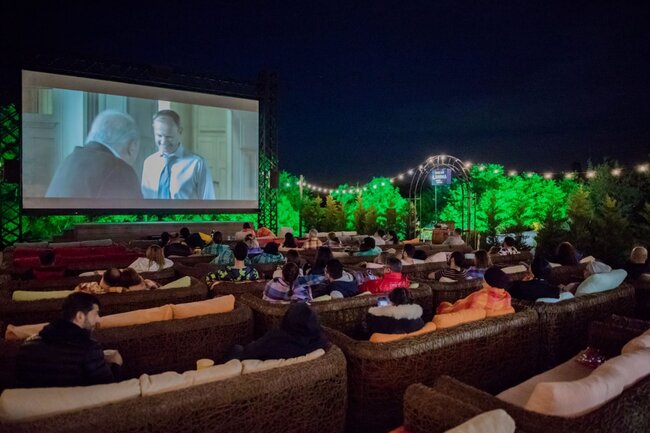 "CinemaPlus" açıq havada yay kinoteatrını yenidən açdı