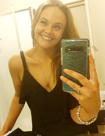 İki uşaq anası yenidən ərə getmək üçün peçenye yeməklə 35 kilo arıqladı - FOTO