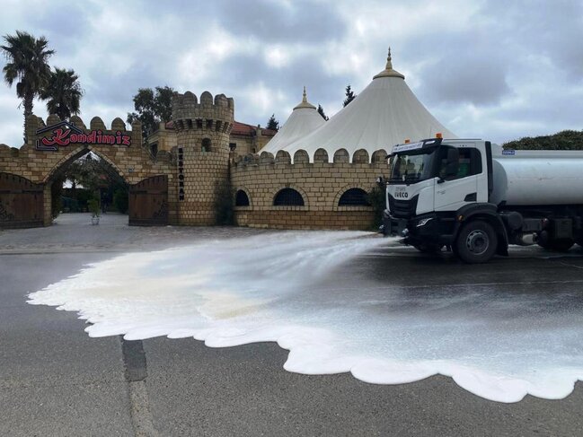 Bu gün Bakıda 550 küçə yuyulub - FOTO