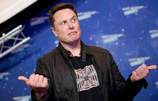 Mask "Wikipedia"nı solçuluqda günahlandırdı