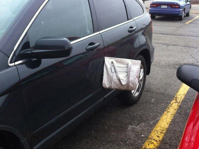 Sükan arxasında qadın olduqda-FOTO