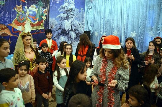 Şəhid və hərbçi ailələrinin uşaqları üçün bayram tədbiri keçirilib