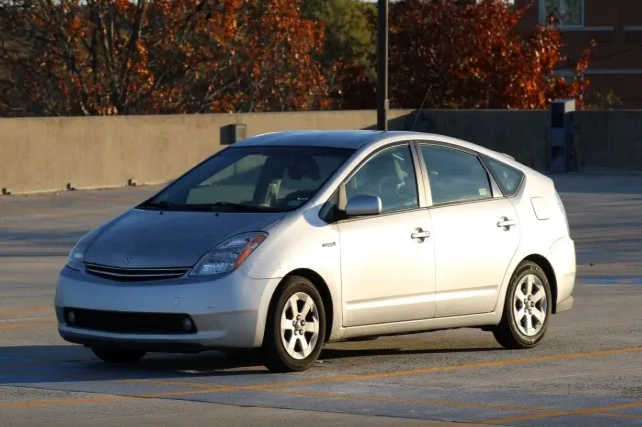 Ən etibarlı ikinci əl avtomobillər - Yenilərdən daha uzunömürlüdürlər