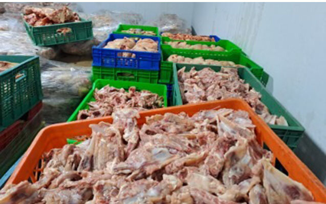 Buzovnada satılan dönər at ətindən imiş: "FQ Foodex"-in hazırladığı dönər ətlərində salmonella bakteriyası aşkarlanıb