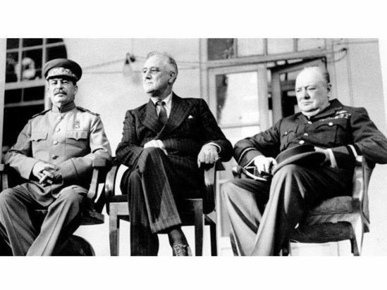 Stalinin Çörçillə bağışladığı "QIRIQ LƏYƏN" - Dünya Müharibəsinin gedişini dəyişdirən ŞOK FAKTLAR - FOTO