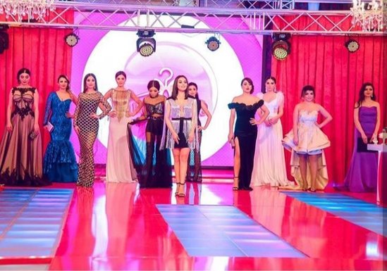 Vüsalə Əlizadə dekoltesi ilə bütün iştirakçıları kölgədə qoydu - FOTO