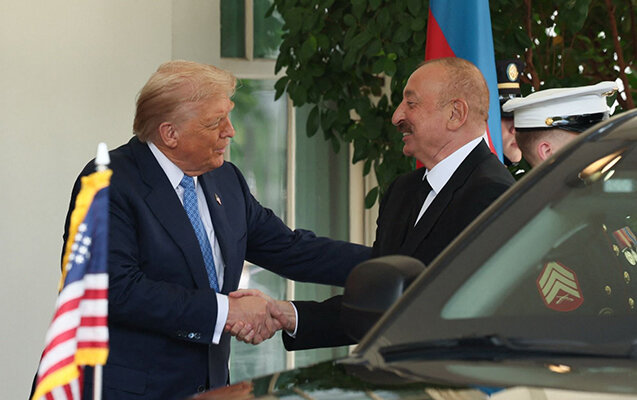 Donald Tramp Ağ Evdə İlham Əliyevi qarşıladı - Video+Fotolar