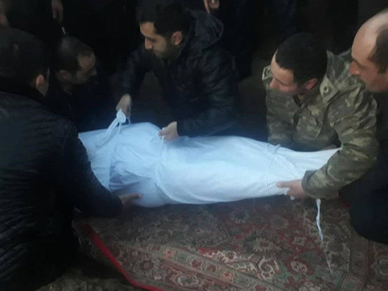 Xamis Məmmədov son mənzilə belə yola salındı - DƏFNDƏN GÖRÜNTÜLƏRVİDEO - FOTO