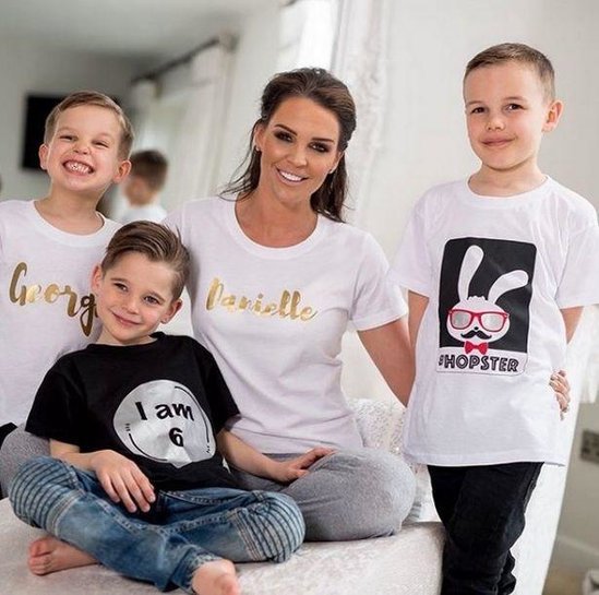 Sinəsindəki silikonlar gecə partladı, model qan içində oyandı - FOTO