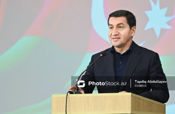 Hikmət Hacıyev: "Bakı və İrəvan arasında münasibətlərin normallaşması ilə bağlı addımlar atılır"