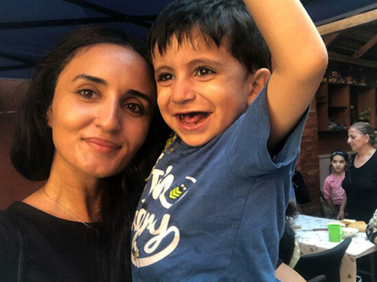 Yaxşılıq etməkdən zövq alan tələbə - Örnək - FOTO