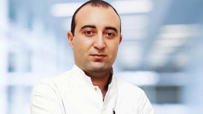 Tibb mərkəzində həkim tibb bacısının əri tərəfindən döyülüb