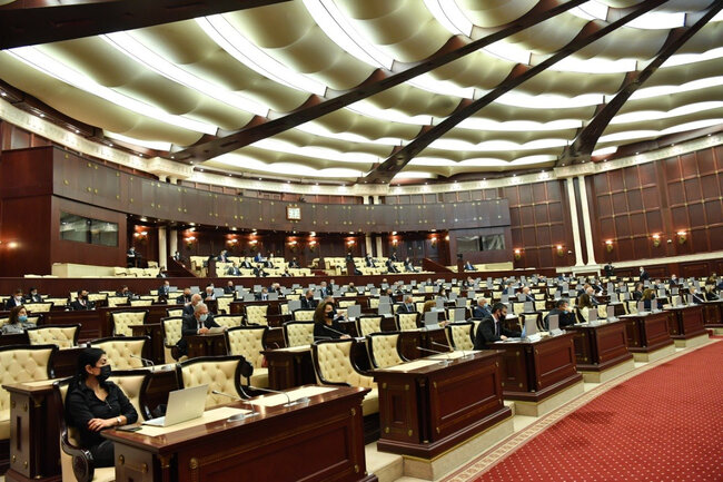 Azərbaycanda daha bir qanun ləğv edilir