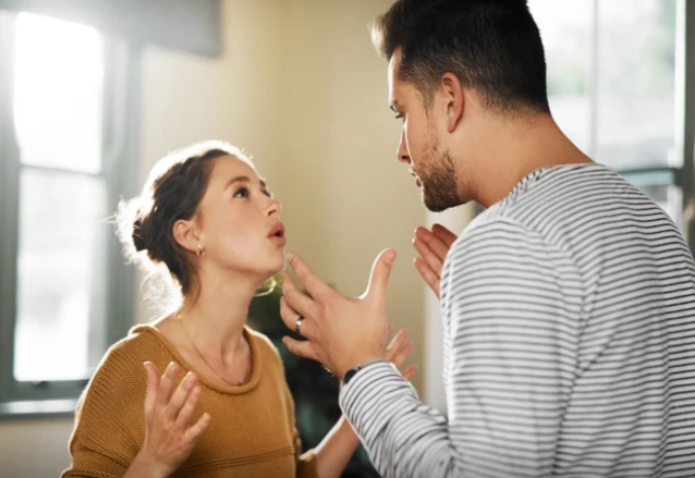 Kişilərin nifrət etdiyi 9 İFADƏ: onları ərinizə desəniz boşanmaya səbəb olarsınız