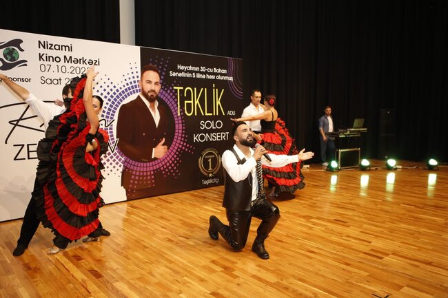 Rəvanın "Təklik" adlı solo konserti keçirildi-FOTOLAR