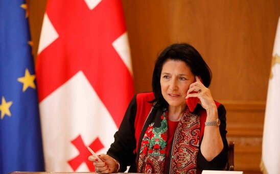 Gürcüstan Prezidenti Ukrayna ilə tam həmrəyliyə çağırıb