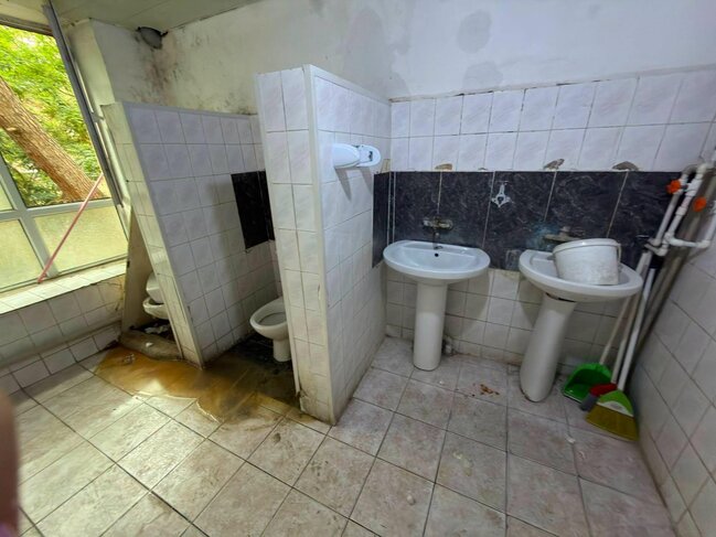 Bakıda uşaq xəstəxanasında antisanitar vəziyyət - Fotolar