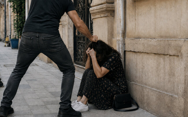 "Mismarla gözünü çıxarmaq istəyirdim..." - Evli ola-ola elçi göndəribmiş