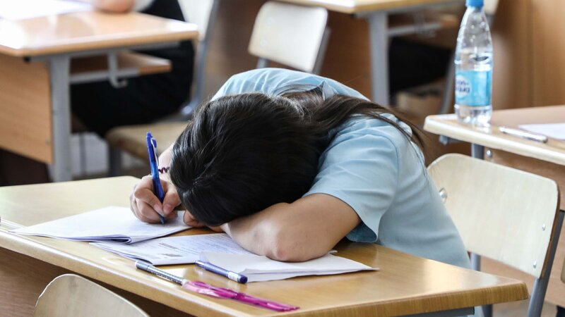 Pedaqoji ixtisaslara qəbul balları arta bilər (VİDEO)