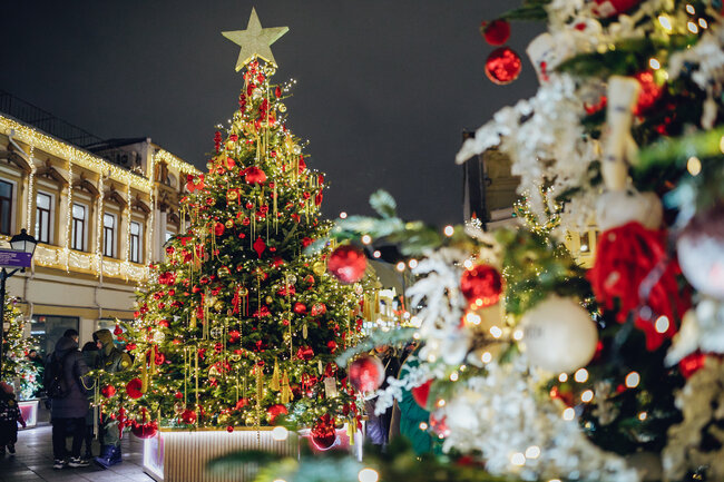 Moskva sizi Yeni il möcüzələri dünyasına səyahətə dəvət edir