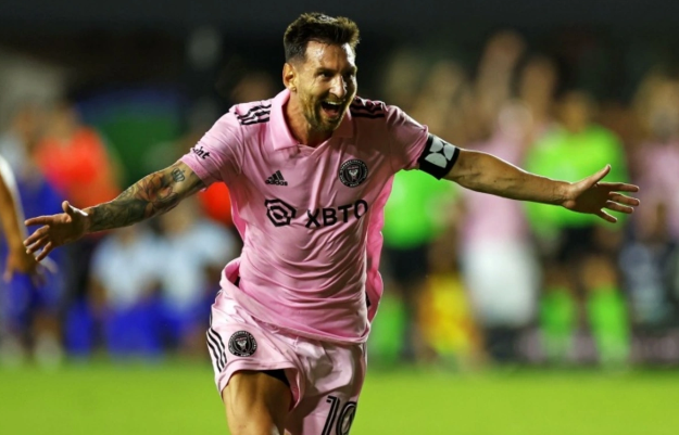 Messi karyerasında 47-ci titulunu qazandı - SİYAHI