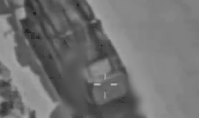 İsrail Tehrana raketlər daşıyan yük maşınlarını belə məhv etdi - Video