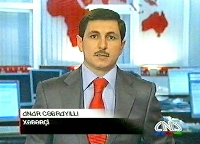 "Dalaşqan olduğuma görə atam müəllimlərə tapşırmışdı ki, dəcəllik etsə, qullağını çəkin"-Anar Cəbrayıllı ilə MÜSAHİBƏ