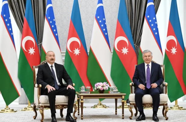 Daşkənddə İlham Əliyevin Şavkat Mirziyoyev ilə təkbətək görüşü olub - FOTO