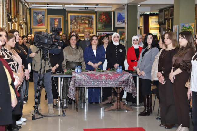 Xətai Sənət Mərkəzində "Milli-mənəvi dəyərlərimiz" adlı incəsənət sərgisi keçirilib - FOTOLAR