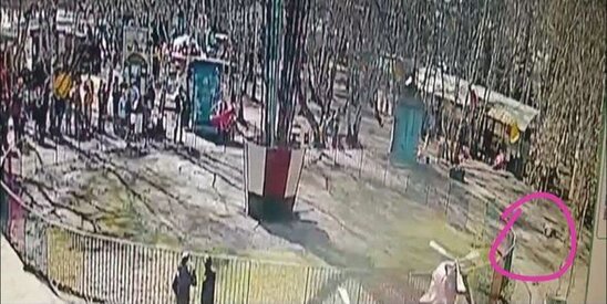 Rusiyada qadın əyləncə attraksionundan "uçdu" – FOTO