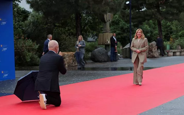 Eyni jesti 5 ay əvvəl də edibmiş...