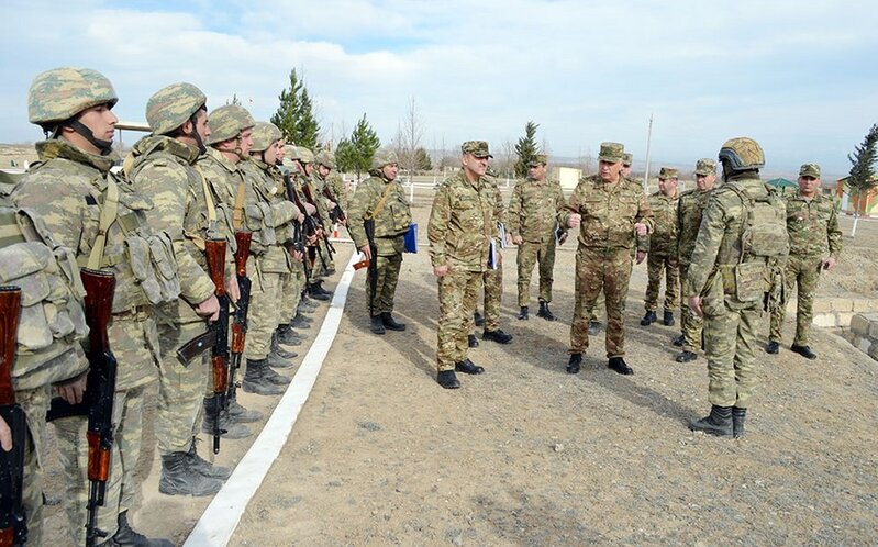 Baş Qərargah rəisi Qarabağda bir neçə hərbi hissədə olub