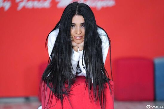 Renka: Kişilər mənimlə nəinki evlənmək, münasibət belə qurmaq istəmirlər - MÜSAHİBƏ