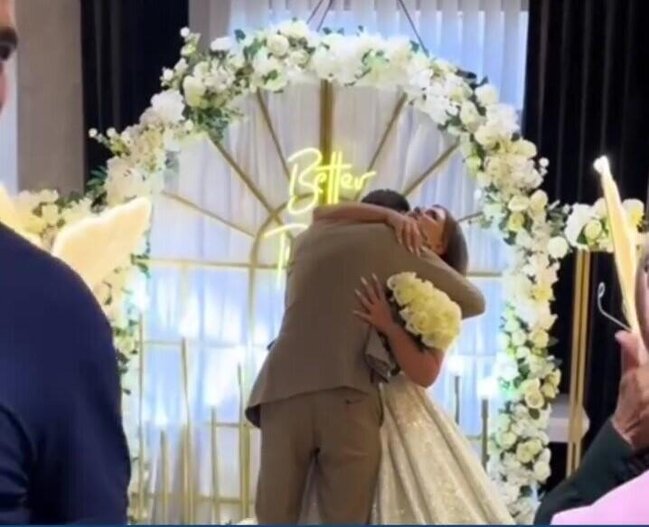 Nişan günündə bəy göz yaşı tökdü: Gəlin sakitləşdirə BİLMƏDİ - VİDEO