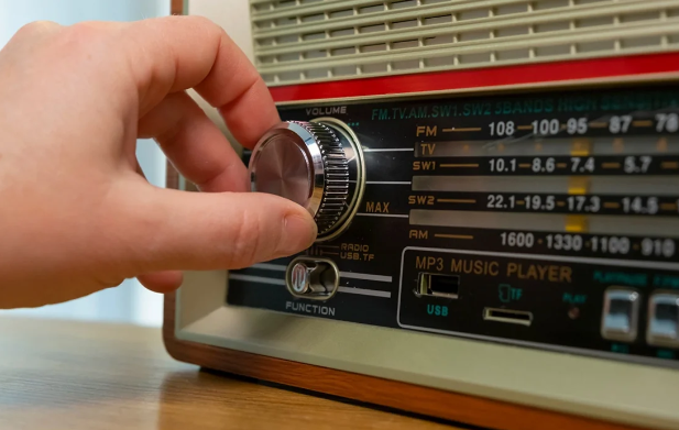 "Qiyamət günü radiosu" yenidən efirdə: Sirli mesaj yayımlandı