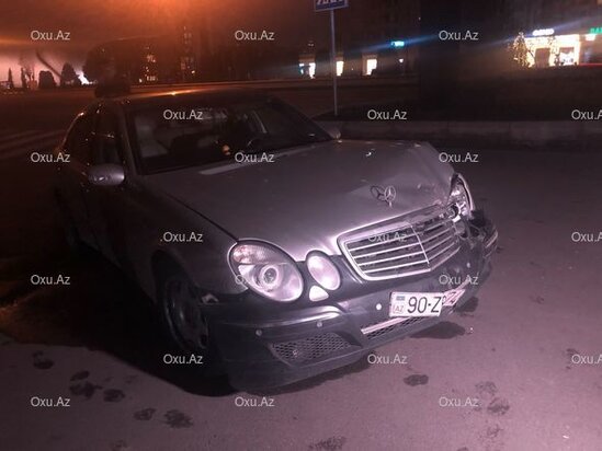 Heydər Əliyev prospektində "Mercedes"lə "Daewoo" toqquşdu, xəsarət alan var - FOTO