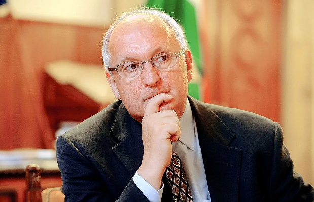 Macarıstan Ali Məhkəmənin keçmiş sədri prezident olmağa razılıq verib