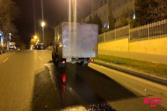 Bakıda motosiklet qəza törətdi: xəsarət alanlar var - FOTO