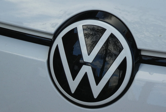 "Volkswagen" onminlərlə iş yerini ixtisar edəcək