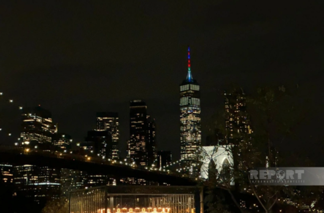 Nyu-York göydələnləri Azərbaycan bayrağı ilə işıqlandırıldı (FOTO)