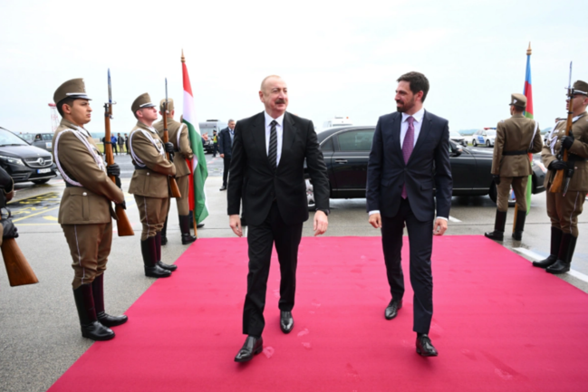 Prezident İlham Əliyevin Macarıstana işgüzar səfəri başa çatıb